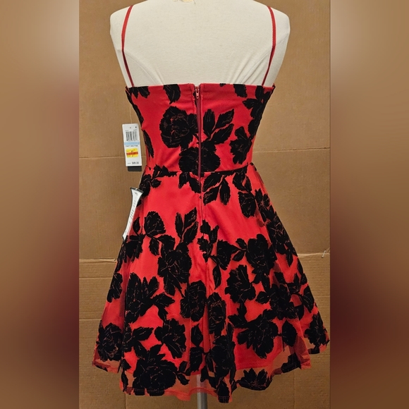 City Studio Juniors Black & Red A-Line Dress - Picture 3 of 6